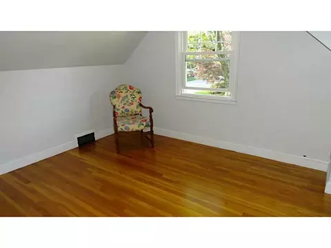 54 Trinity St, Warwick, RI 02886 photo 19