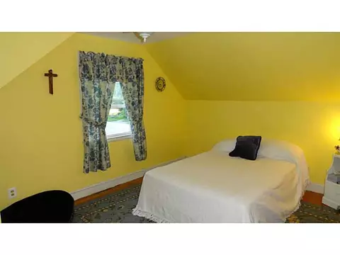 54 Trinity St, Warwick, RI 02886 photo 18