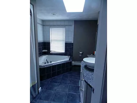 40 Mia Ct, Warwick, RI 02886 photo 11