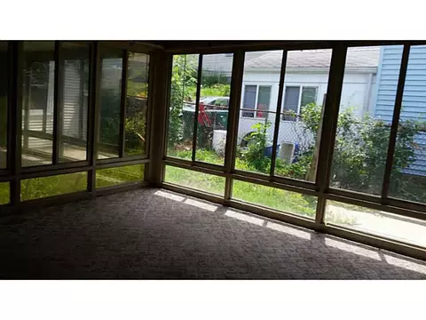 208 Park Ave, Woonsocket, RI 02895 photo 10