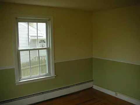 58 Wuddall Ave, Warwick, RI 02889 photo 9