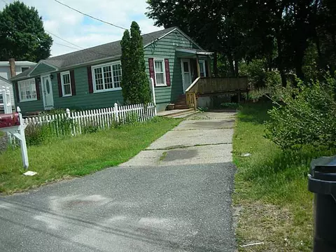 58 Wuddall Ave, Warwick, RI 02889 photo 17
