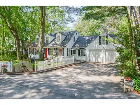 111 Mohawk St, Coventry, RI 02816 photo 3