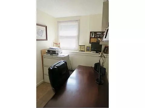 745 Maureen Cir, Mapleville, RI 02839 photo 20