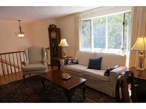 745 Maureen Cir, Mapleville, RI 02839 photo 7