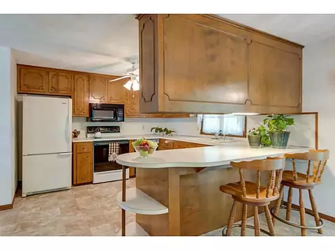 4 Westgate Rd, Cumberland, RI 02864 photo 13