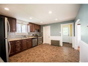 194 Mt Hope Ave, Fall River, MA 02724 photo 3