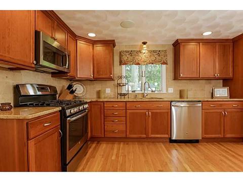 54 Covington Dr, Warwick, RI 02886 photo 10