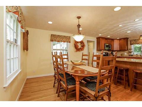 54 Covington Dr, Warwick, RI 02886 photo 8
