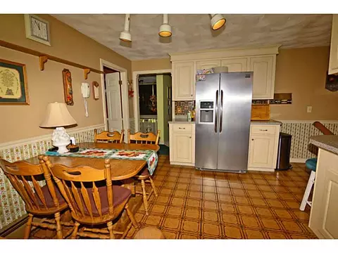 926 Buttonwoods Ave, Warwick, RI 02886 photo 8