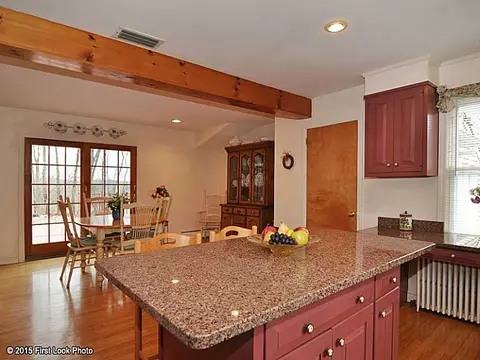 397 Green Hollow Rd, Killingly, CT 06239 photo 8