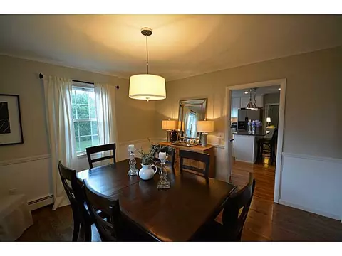 124 Merry Mount Dr, Warwick, RI 02888 photo 10
