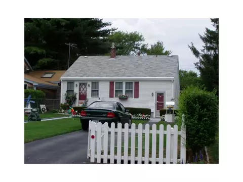 34 Central Ave, Warren, RI 02885 photo 1