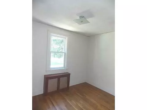 34 Central Ave, Warren, RI 02885 photo 8