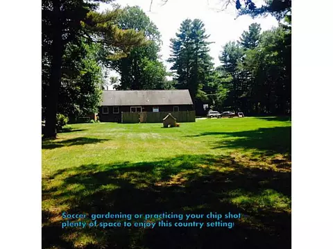 792 Maple Valley Rd, Coventry, RI 02816 photo 2