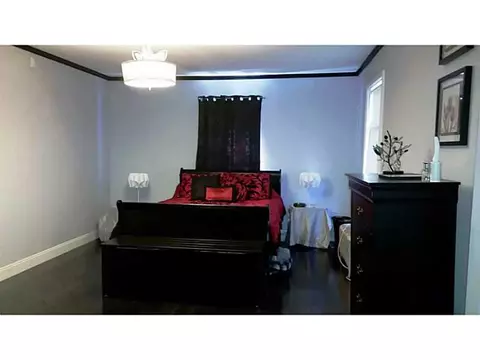 30 Maple St, Woonsocket, RI 02895 photo 13