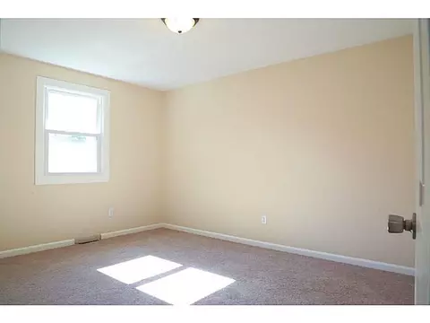 15 Rand St, Warwick, RI 02889 photo 13
