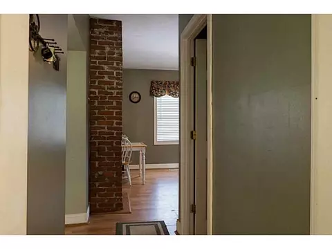 148 Nursery Ave, Woonsocket, RI 02895 photo 4