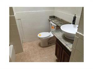 14 Audrey St, Warwick, RI 02886 photo 5