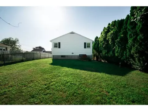 20 Shepard St, Fall River, MA 02724 photo 23