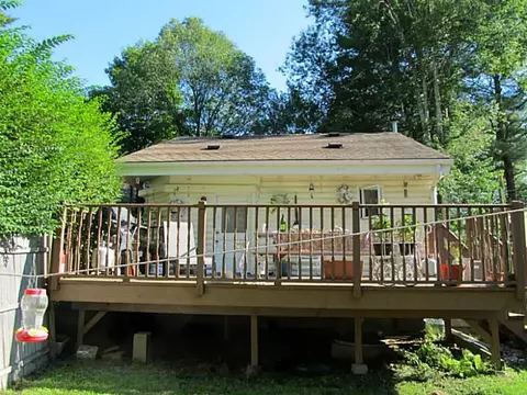 5 Spring Pl, Glocester, RI 02814 photo 4