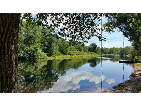 7 Lima Dr, Westerly, RI 02891 photo 4