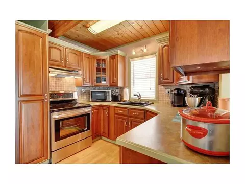 7 Lima Dr, Westerly, RI 02891 photo 7