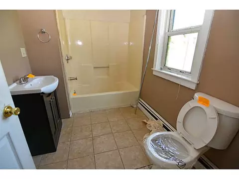 11 Stoddard Pl, Warwick, RI 02888 photo 7