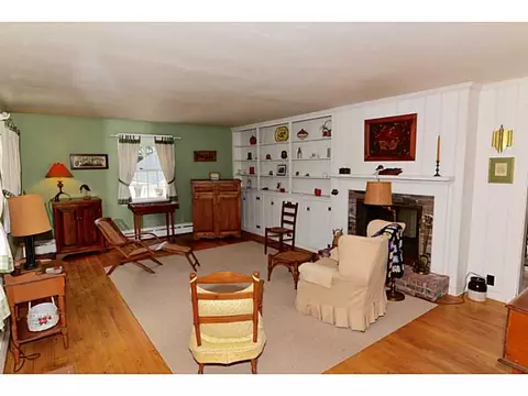 12 Old Post Rd, Westerly, RI 02891 photo 9