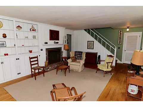 12 Old Post Rd, Westerly, RI 02891 photo 10