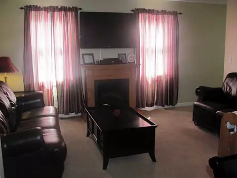 195 Manolla Ave, Warwick, RI 02888 photo 7