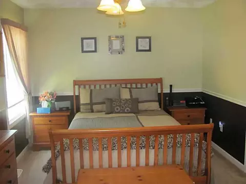 195 Manolla Ave, Warwick, RI 02888 photo 10