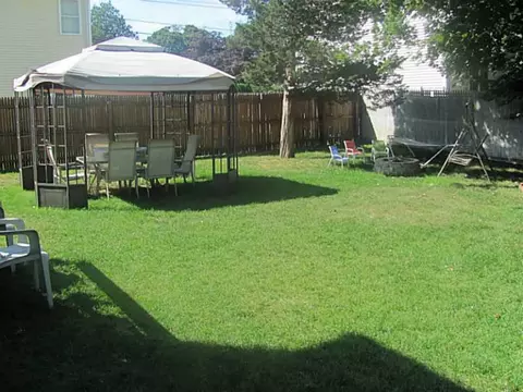 195 Manolla Ave, Warwick, RI 02888 photo 16