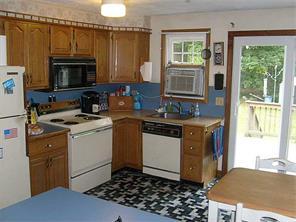 32 Mohawk St, Coventry, RI 02816 photo 6
