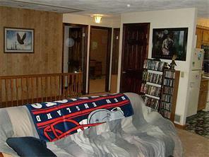 32 Mohawk St, Coventry, RI 02816 photo 5
