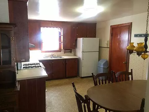 23 Corsi St, Woonsocket, RI 02895 photo 2