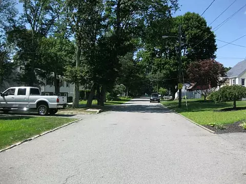 140 Winifred Ave, Warwick, RI 02889 photo 7