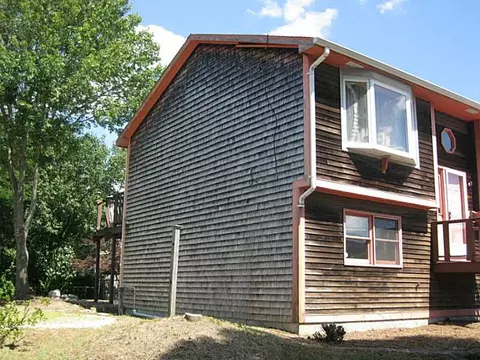 140 Winifred Ave, Warwick, RI 02889 photo 4