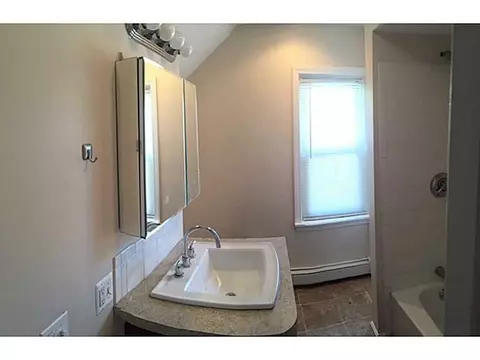 152 Jefferson St, Warwick, RI 02888 photo 7