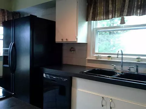 100 Ridgeway Ave, Warwick, RI 02889 photo 5