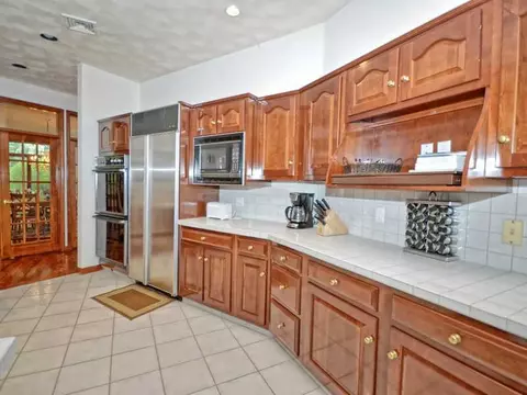 11 Wicklow Rd, Westerly, RI 02891 photo 11
