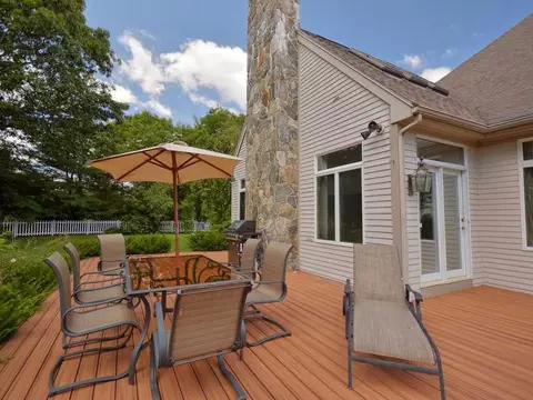 11 Wicklow Rd, Westerly, RI 02891 photo 4