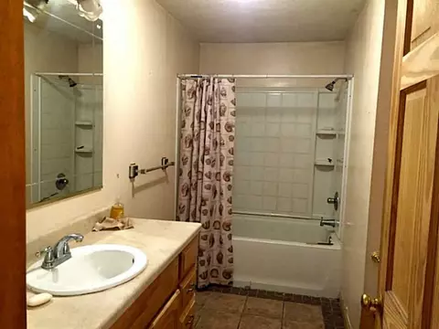 263 Morin St, Woonsocket, RI 02895 photo 4