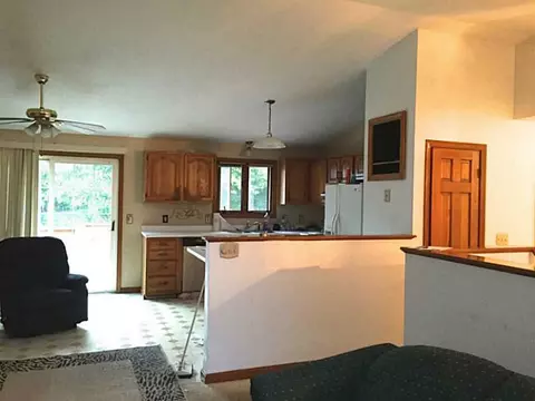 263 Morin St, Woonsocket, RI 02895 photo 2