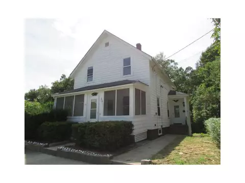 356 10th Ave, Woonsocket, RI 02895 photo 1