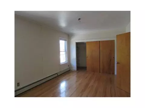 356 10th Ave, Woonsocket, RI 02895 photo 10