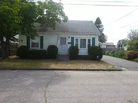 64 Orms St, Pawtucket, RI 02861 photo 2