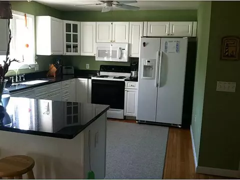 4 Reed Dr, Westerly, RI 02891 photo 6