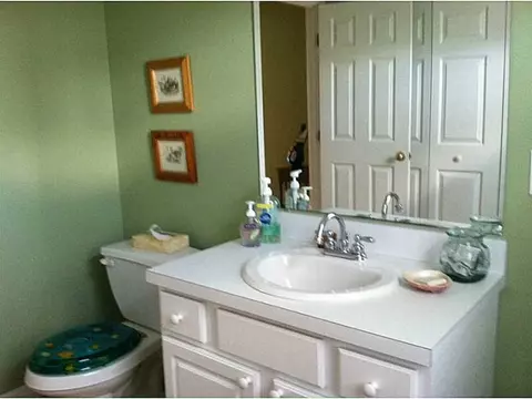 4 Reed Dr, Westerly, RI 02891 photo 8