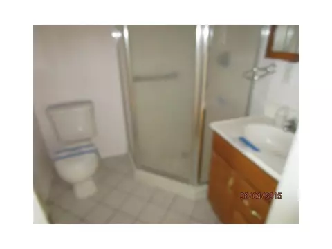38 Central St, Warwick, RI 02886 photo 6